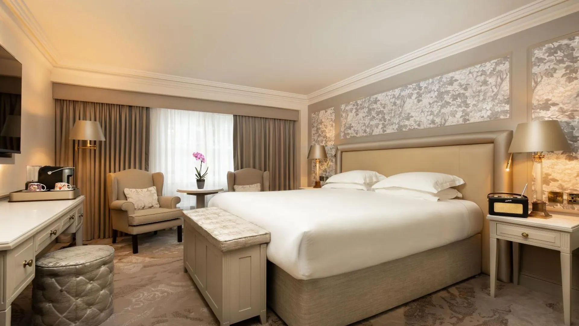 Brooks Hotel Dublín 4*,